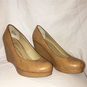 American Rag wedges worn once to a wedding